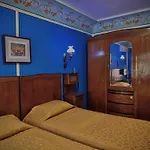 Ξενοδοχείο Family At Renaissance Square 3*