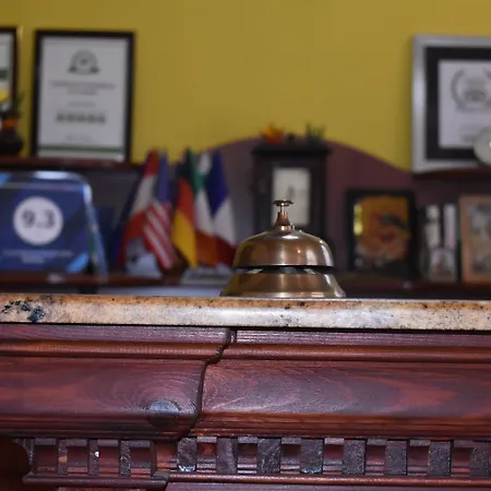 Family At Renaissance Square Hotel 3*