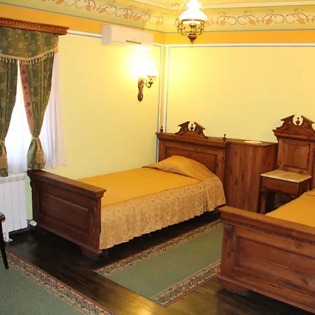 Hotel Family At Renaissance Square Plovdiv