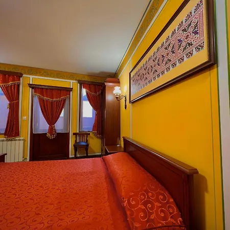 文艺复兴广场家庭酒店 普罗夫迪夫