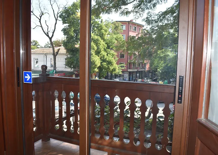 文艺复兴广场家庭酒店 酒店 普罗夫迪夫