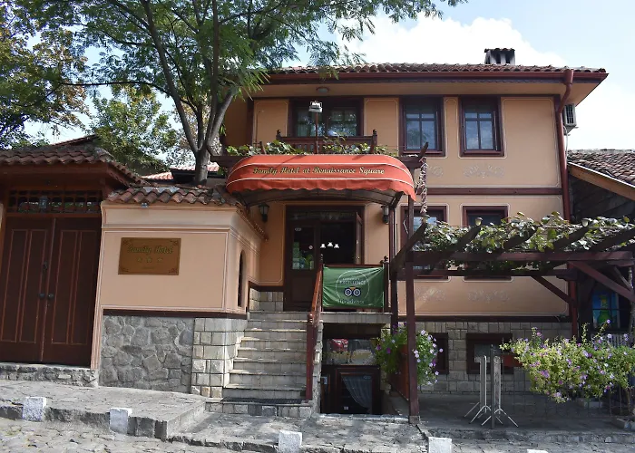 文艺复兴广场家庭酒店 酒店 3*