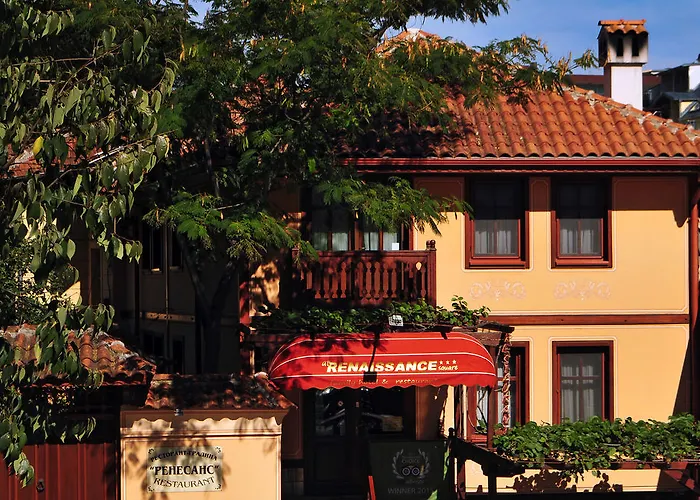 文艺复兴广场家庭酒店 3* 普罗夫迪夫