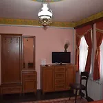 семеен на площад ренесанс 3* Пловдив