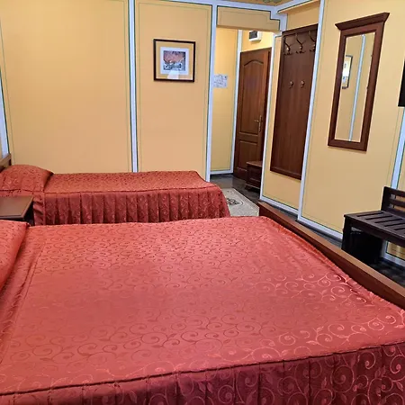 Hotel Family At Renaissance Square 3*