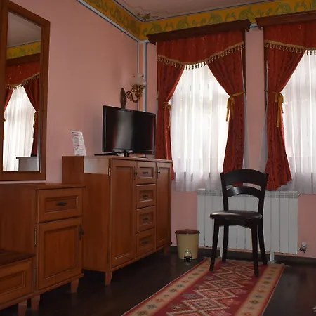 Hotel Family At Renaissance Square Plovdiv