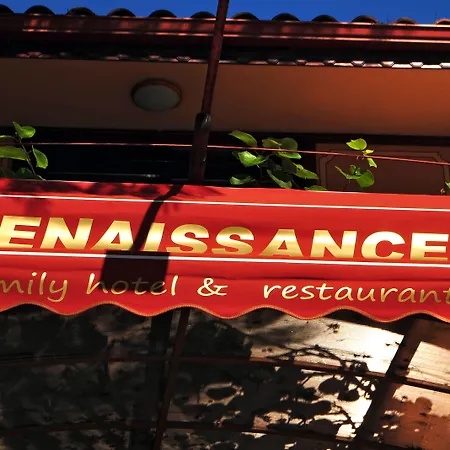 Отель Family At Renaissance Square