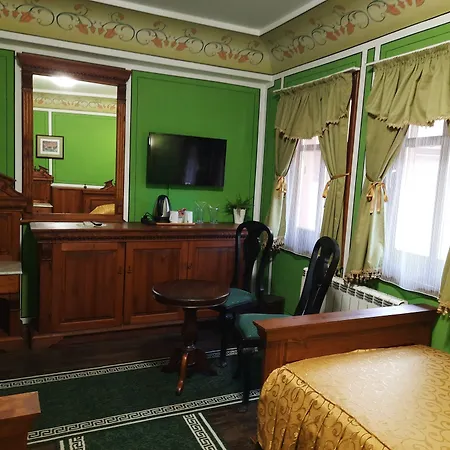 Hotel Family At Renaissance Square Plovdiv