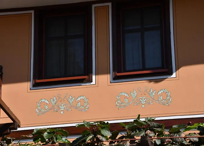 Family At Renaissance Square 플로브디프